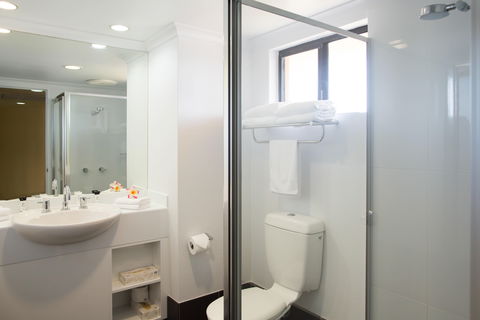 Palm Royale Cairns - Accommodation Georgetown 2
