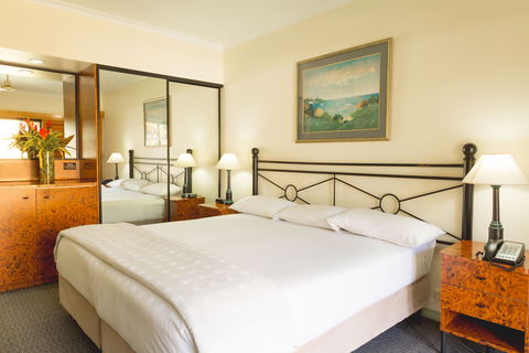 Palm Royale Cairns - Accommodation Georgetown 5