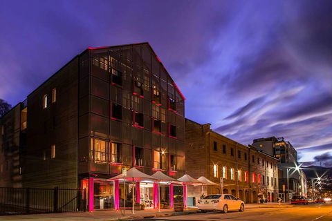 Salamanca Wharf Hotel - Accommodation Georgetown 1