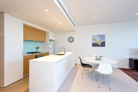 Astra Apartments MacQuarie Park - Accommodation Georgetown 2