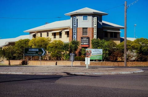 MAS Country Club Motor Inn - Accommodation Georgetown 0
