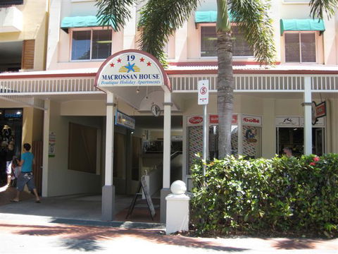 Macrossan House Boutique Holidays Apts - Accommodation Georgetown 1