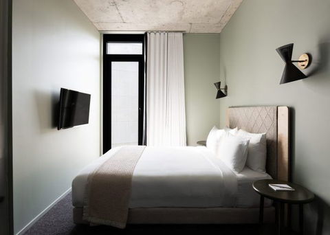 Alex Hotel, Perth - Accommodation Georgetown 2