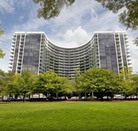 Astra Canberra Manhattan - Accommodation Georgetown