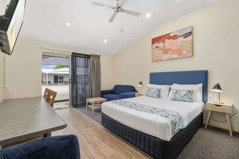 Caboolture Central Motor Inn, SureStay Collection - Accommodation Georgetown 10