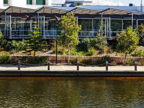 Mercure Sunshine Coast Kawana Waters - Accommodation Georgetown 1