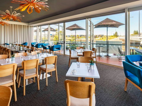 Mercure Sunshine Coast Kawana Waters - Accommodation Georgetown 13
