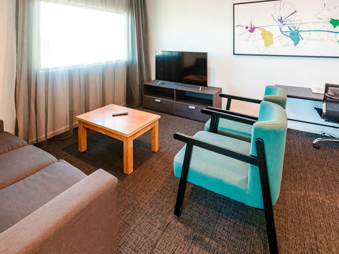 Mercure Sunshine Coast Kawana Waters - Accommodation Georgetown 17