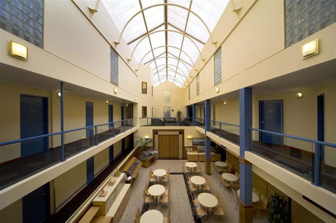 Capital Executive Apt Hotel Canberra - Accommodation Georgetown 1