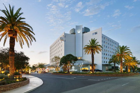 Crown Promenade Perth - Accommodation Georgetown 0