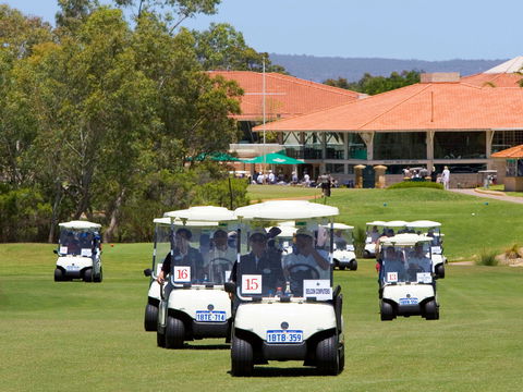 Novotel Swan Valley Vines Resort Hotel - Accommodation Georgetown 2