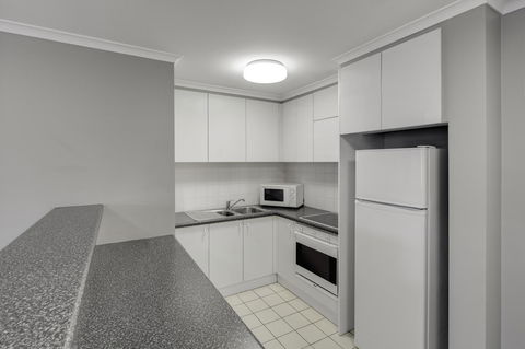 Adina Serviced Apartments Canberra James Court - Accommodation Georgetown 1
