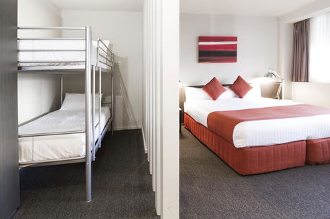 Abode Woden - Accommodation Georgetown 19