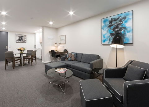 Avenue Hotel Canberra - Accommodation Georgetown 2