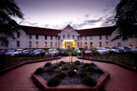 Mercure Canberra - Accommodation Georgetown 23