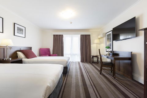 Mercure Canberra - Accommodation Georgetown 10