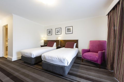 Mercure Canberra - Accommodation Georgetown 8