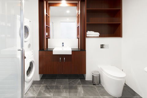 Abode Narrabundah - Accommodation Georgetown 2