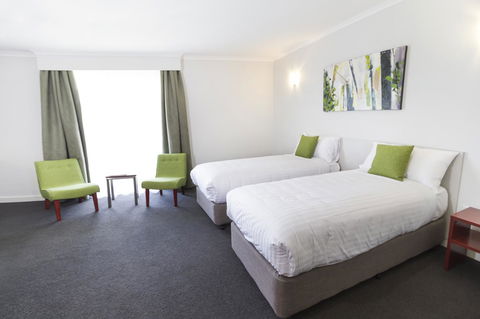 Abode Narrabundah - Accommodation Georgetown 3