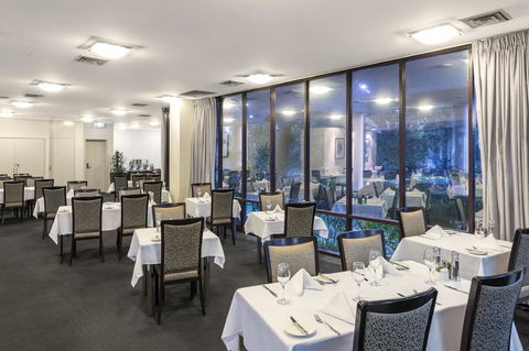 Garden City Hotel, Best Western Signature Collection - Accommodation Georgetown 7
