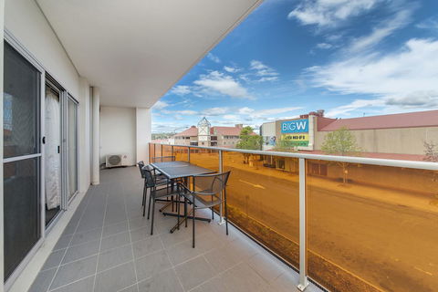 Abode Tuggeranong - Accommodation Georgetown 6