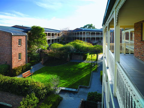Adina Serviced Apartments Canberra Kingston - Accommodation Georgetown 13