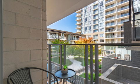 Spacious 1BR Stylish New Acton Apartment +Parking - Accommodation Georgetown 6