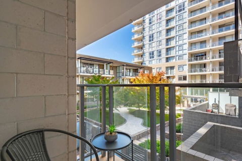 Spacious 1BR Stylish New Acton Apartment +Parking - Accommodation Georgetown 23