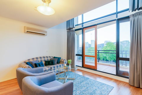 ALLARA CANBERRA - Accommodation Georgetown 0