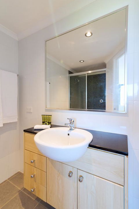 ALLARA CANBERRA - Accommodation Georgetown 13