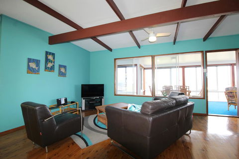 Bally High, 20 Dulconghi Street - Accommodation Georgetown 14