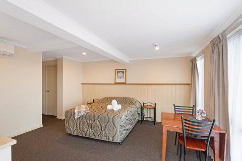 Heritage House Motel & Units - Accommodation Georgetown 3