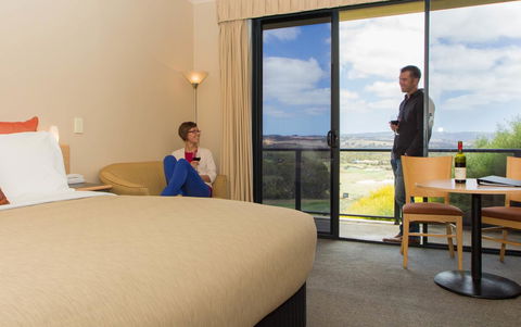 McCracken Country Club - Accommodation Georgetown 13