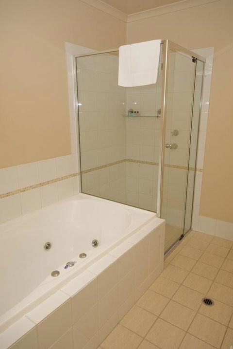 McCracken Country Club - Accommodation Georgetown 15