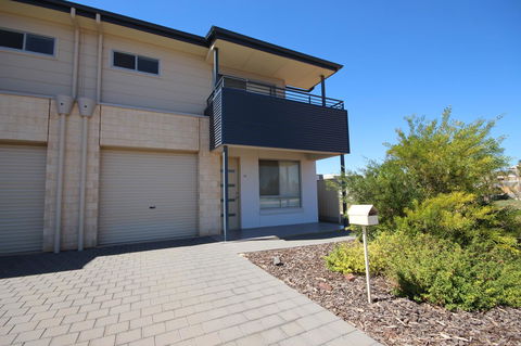 Wallaroo Marina Apartments - Accommodation Georgetown 32