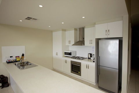 Wallaroo Marina Apartments - Accommodation Georgetown 6
