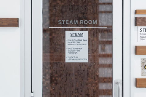 Port Adelaide Executive Waterfront Apartment - Accommodation Georgetown 29