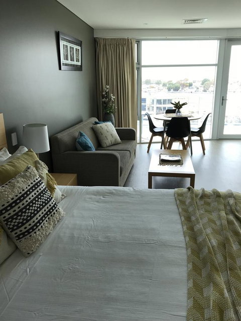 Ocean View Luxury Apartment & Suite - Accommodation Georgetown 12