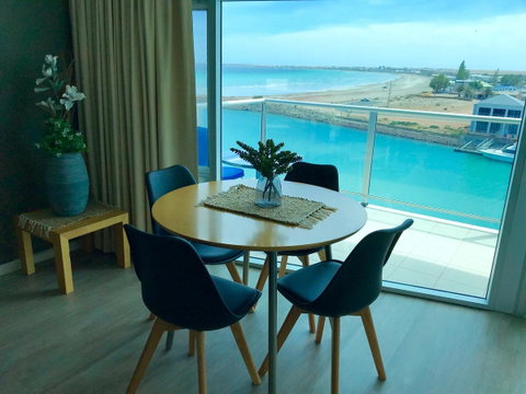 Ocean View Luxury Apartment & Suite - Accommodation Georgetown 21