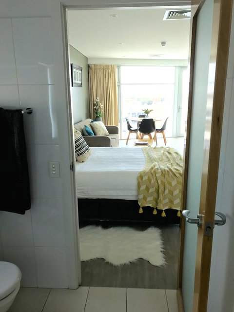 Ocean View Luxury Apartment & Suite - Accommodation Georgetown 16