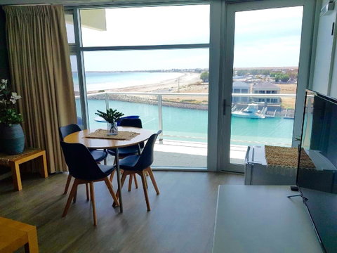 Ocean View Luxury Apartment & Suite - Accommodation Georgetown 5
