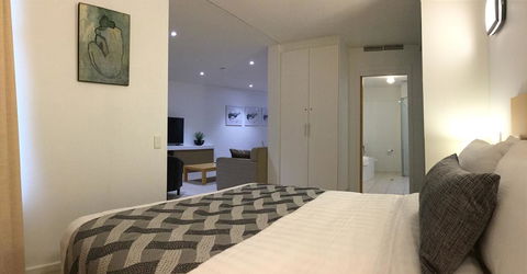 Wallaroo Marina Waterfront Luxe Apartment - Accommodation Georgetown 12