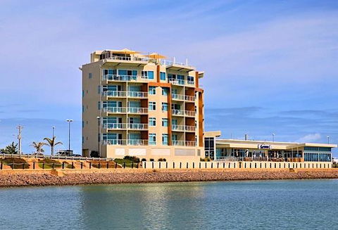 Wallaroo Marina Waterfront Luxe Apartment - Accommodation Georgetown 24