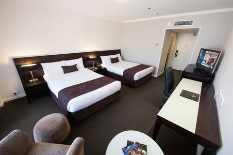 Hotel Grand Chancellor Adelaide - Accommodation Georgetown 1