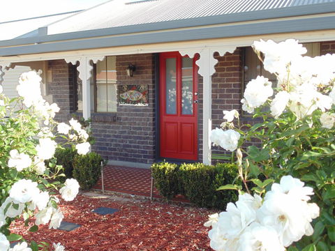 Baronet B & B - Accommodation Georgetown 0