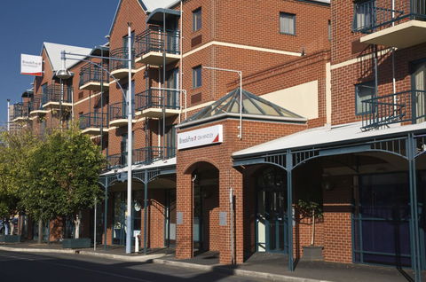 BreakFree Adelaide - Accommodation Georgetown 5