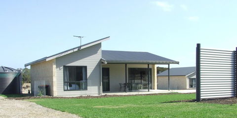Jalilla Village - Accommodation Georgetown 0