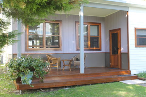 \'Point Break\' Your Waterfront Break At The Point - Accommodation Georgetown 2