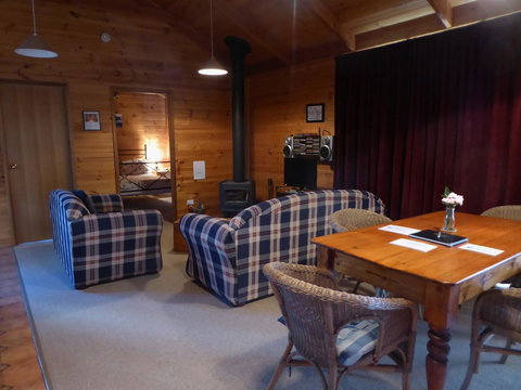 Molly's Chase - Accommodation Georgetown 19