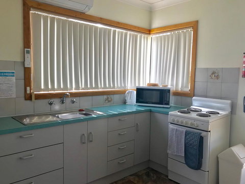 Emu Bay Holiday Homes - Accommodation Georgetown 33